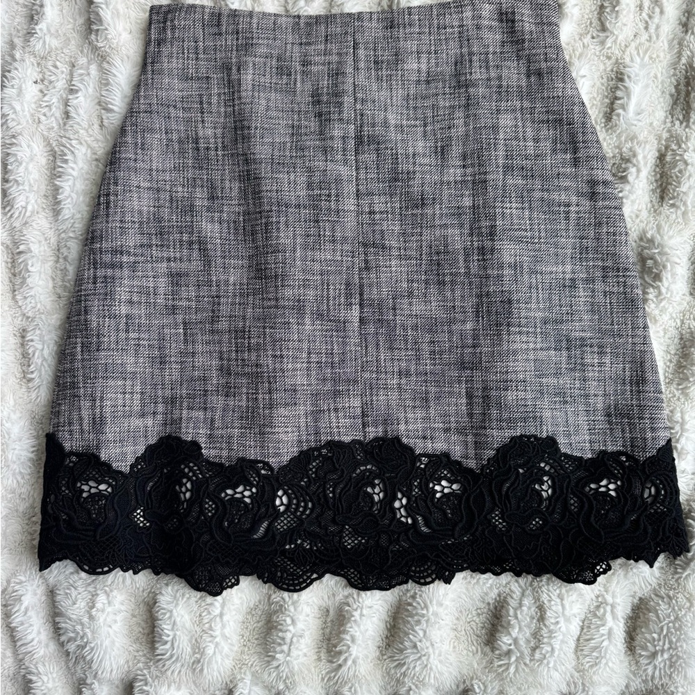 Rebecca Taylor Gray Tweed Mini Skirt with Black Lace Hem
